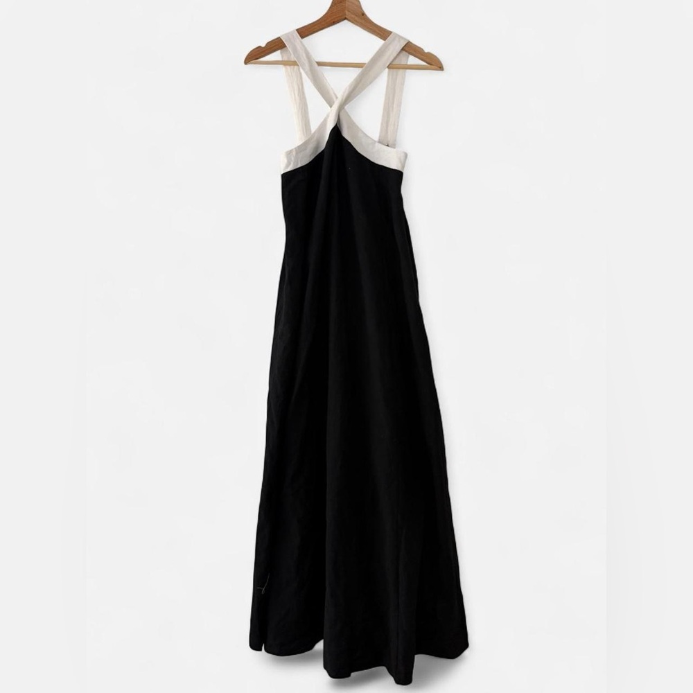 Chic Black and White Maxi Dress